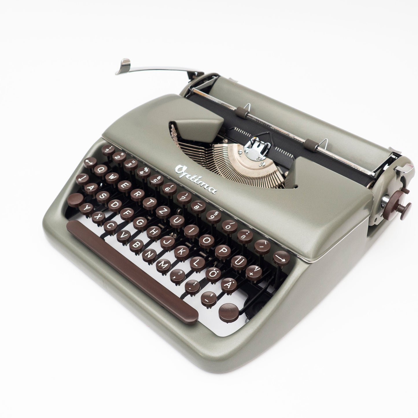 Typewriter Optima P1 with case