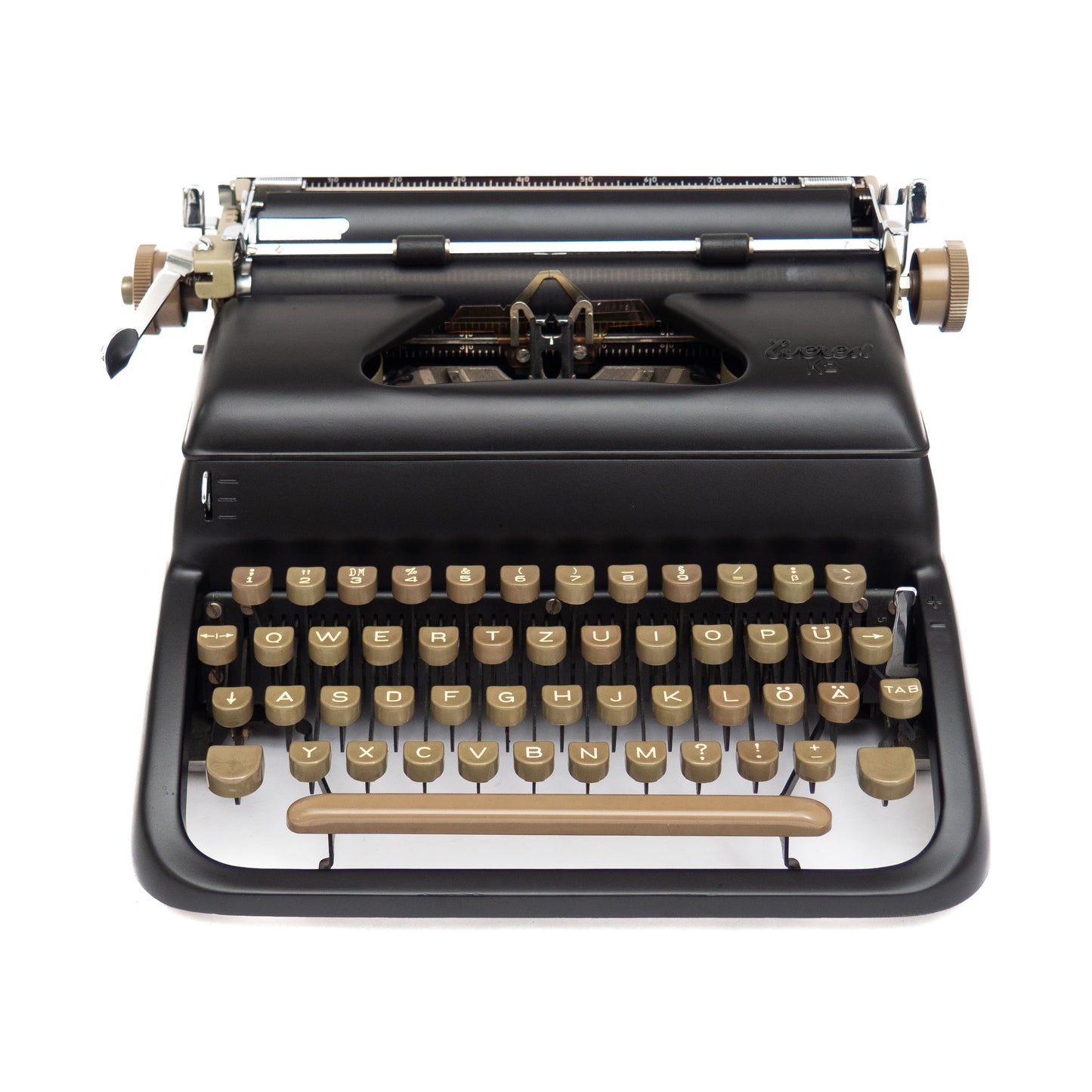 Black Vintage Typewriter Everest