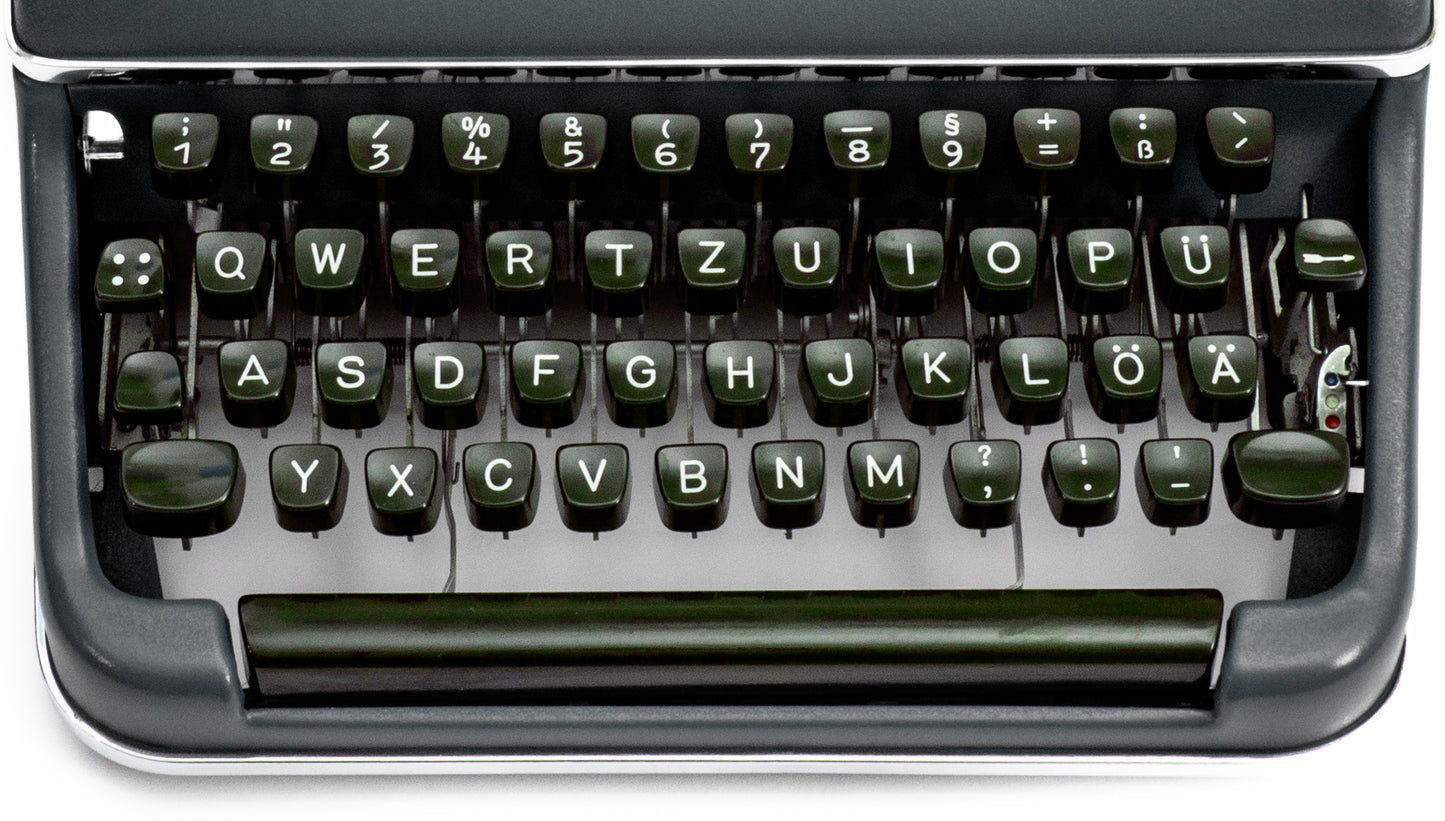 Typewriter Olympia SM2, Gray