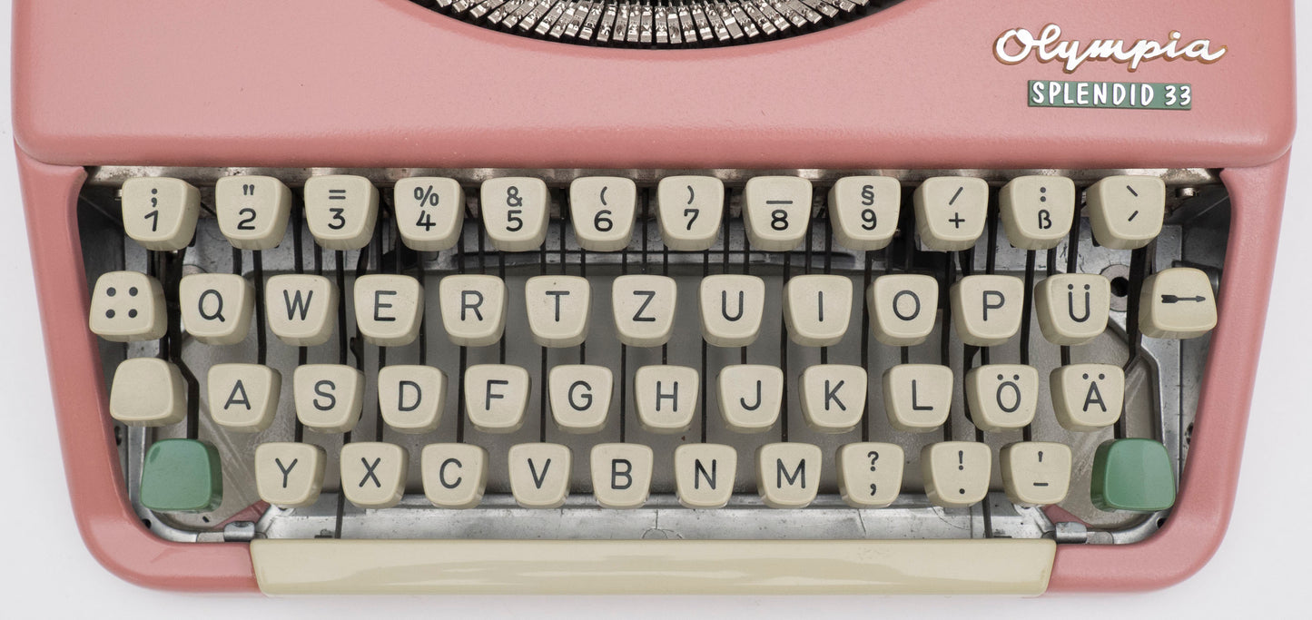 Portable Typewriter with Case, Olympia Splendid 33