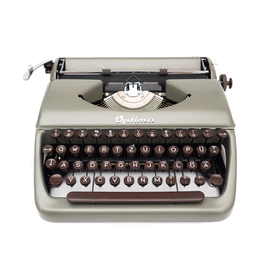 Typewriter Optima P1 with case