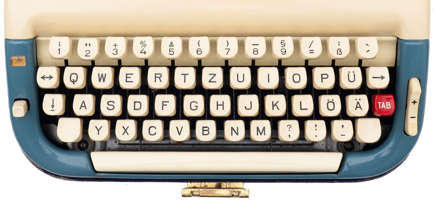 Portable Typewriter with Case, Princess 300
