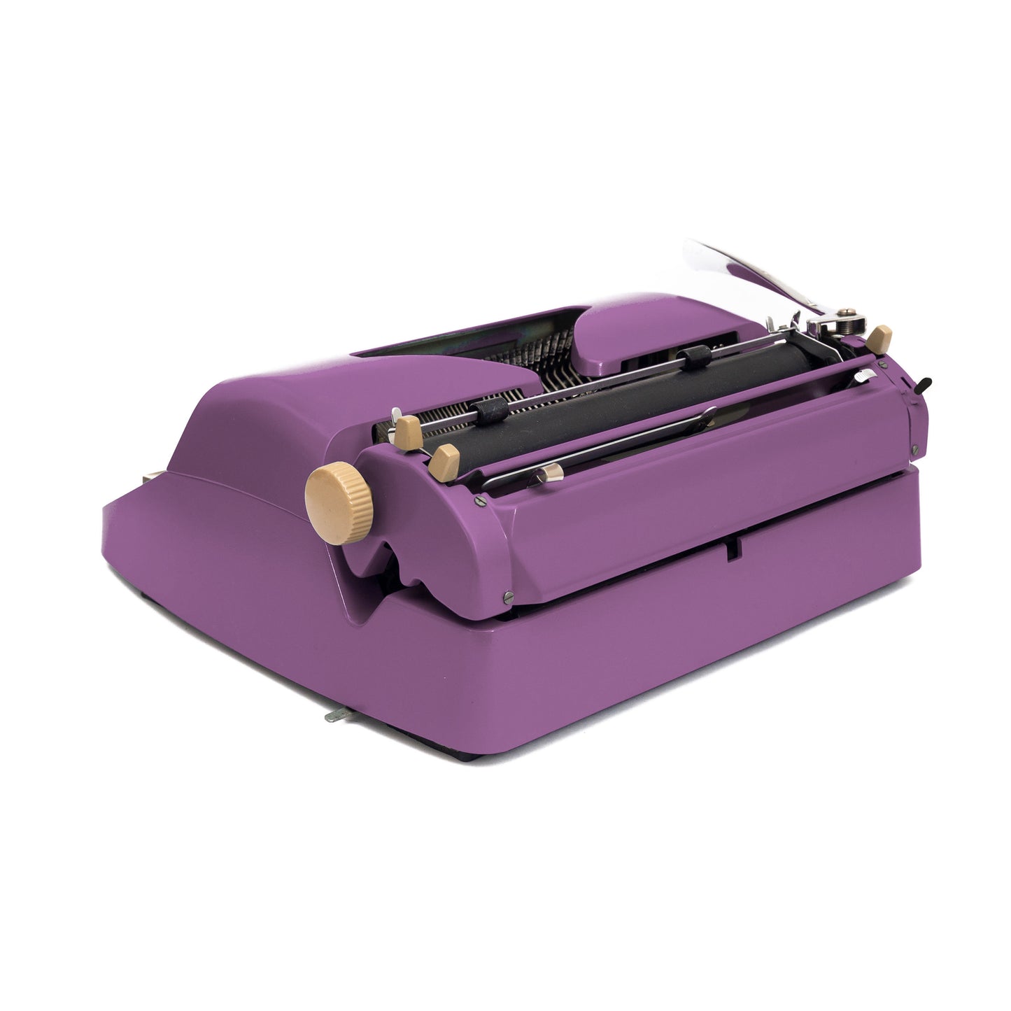 Lila Schreibmaschine Triumph Gabriele 1