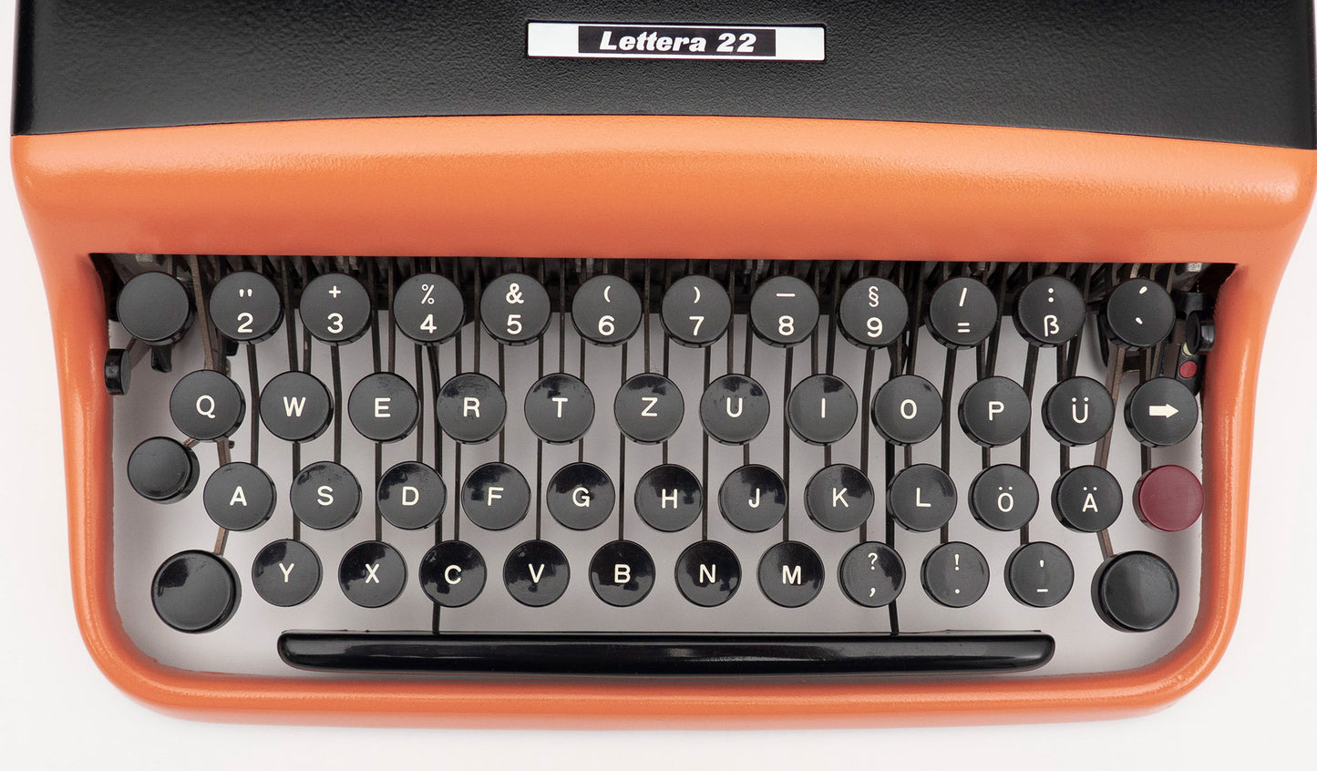 Portable Typewriter Olivetti Lettera 22