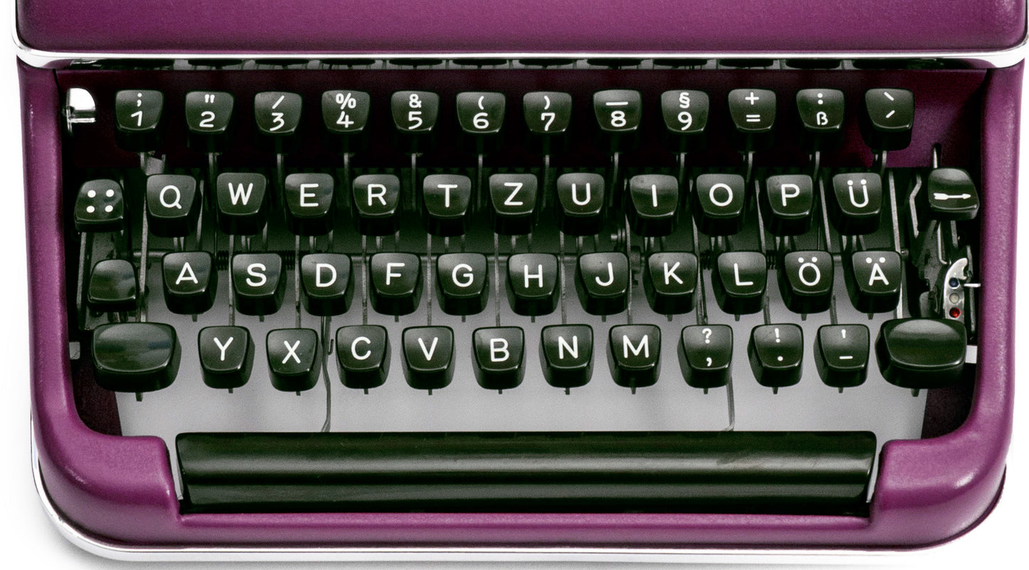 Retro Typewriter Olympia SM2, Dark Berry Purple