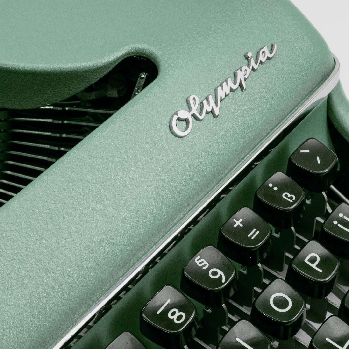 Vintage Typewriter Olympia SM2, Sage Green